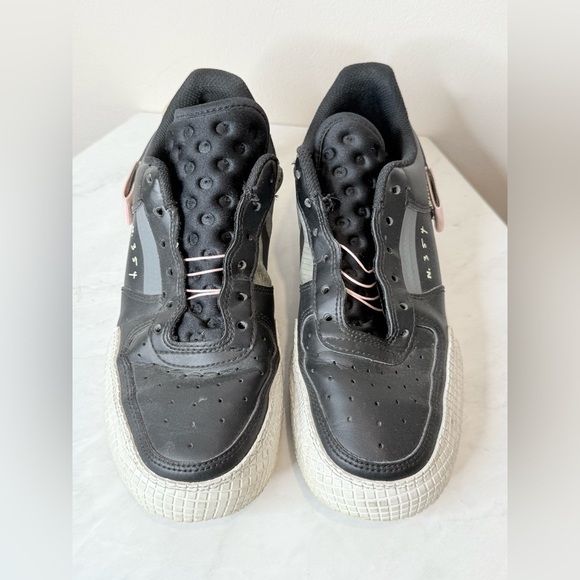 Nike Kids Girls Black, White & Pink Air Jordan 1 Low  🔥Nike Black and White Sneakers with Pink Detail🔥